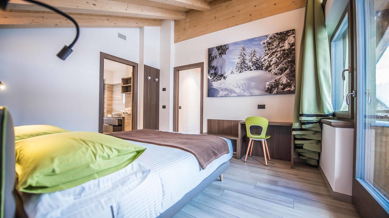 הוילה ליביניו Chalet 4 Stagioni מראה חיצוני תמונה