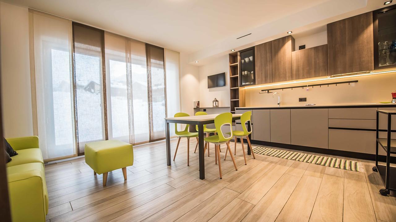 הוילה ליביניו Chalet 4 Stagioni מראה חיצוני תמונה