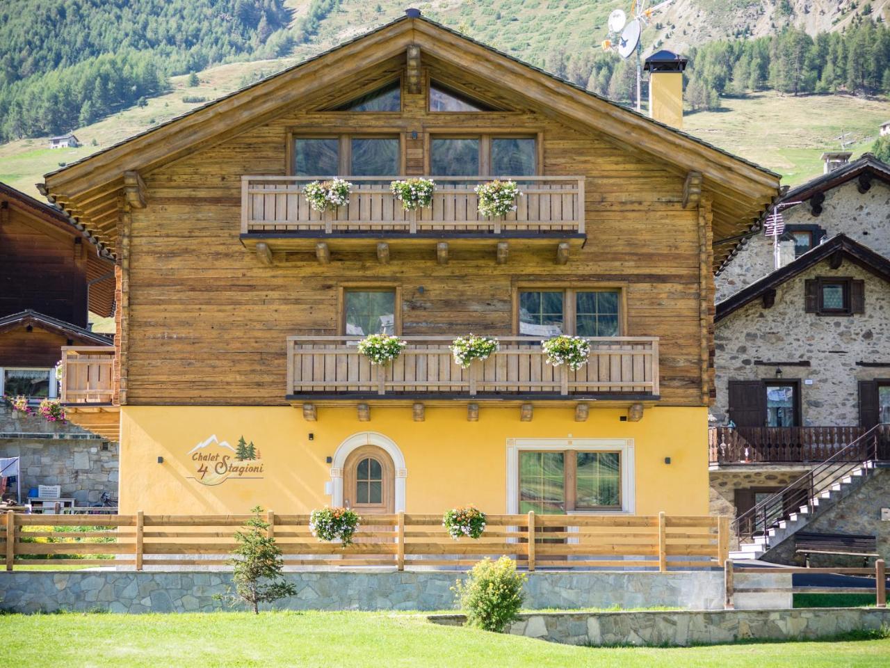 הוילה ליביניו Chalet 4 Stagioni מראה חיצוני תמונה